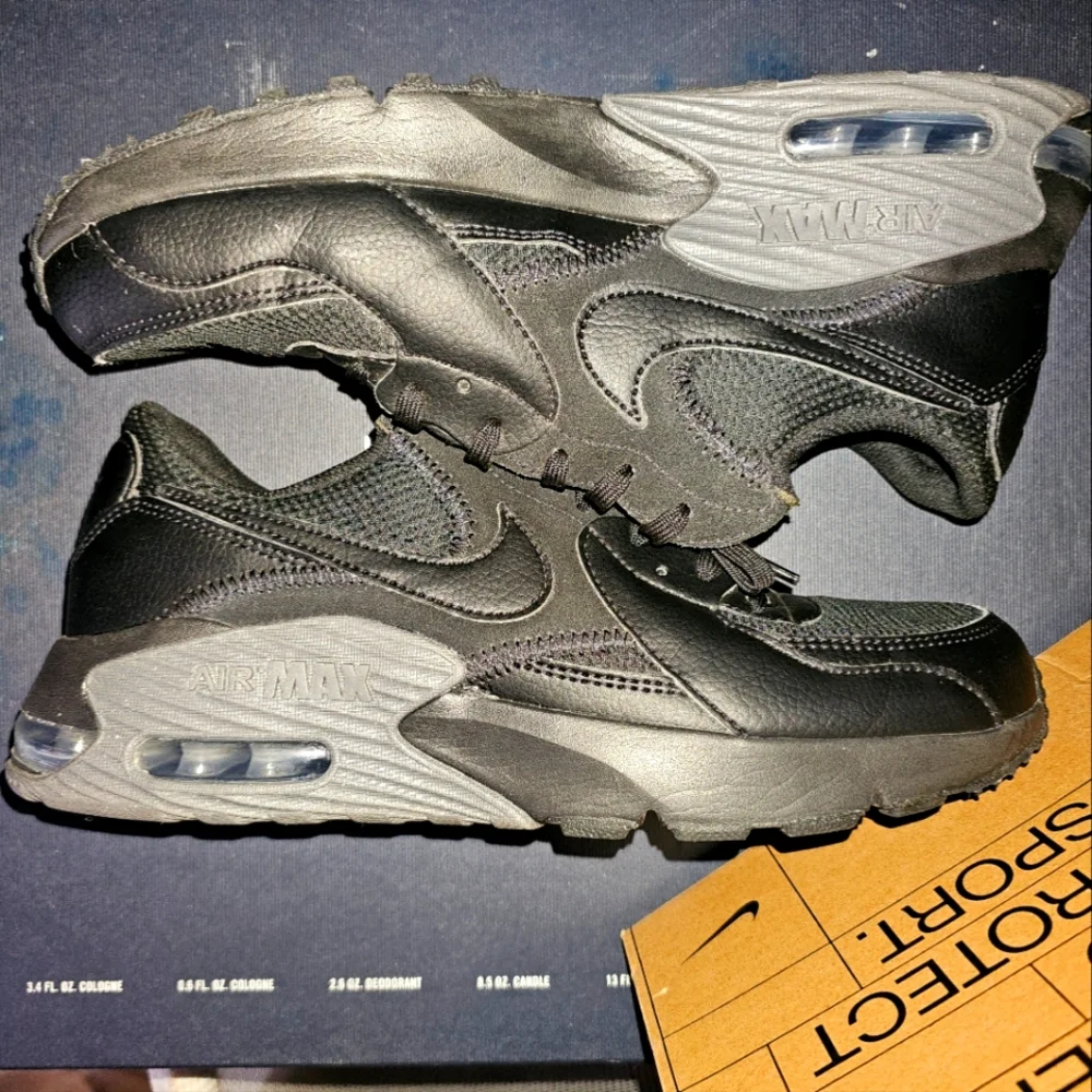 Men's 9 Airmax Excees black/gray - Picture 1 of 7